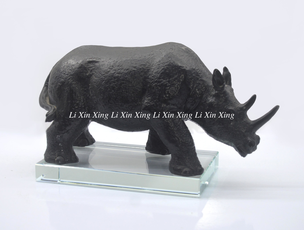 Rhinoceros African Style Polyresin Animal Figurines With Hand Painted Finished